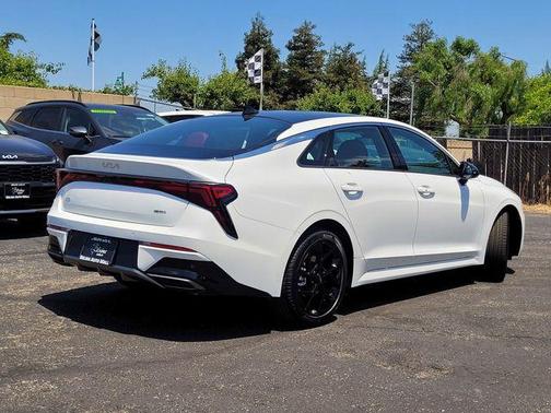 Snow White Pearl 2026 Kia K5 GT-Line FWD