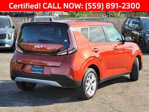 Mars Orange 2025 Kia Soul LX