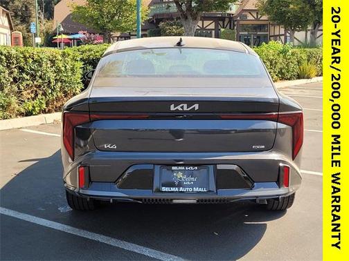 2025 Kia K4 GT-Line