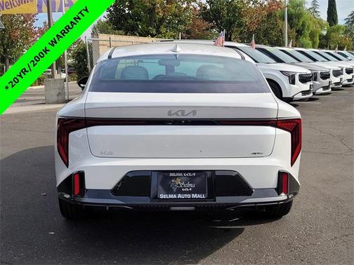 2025 Kia K4 GT-Line
