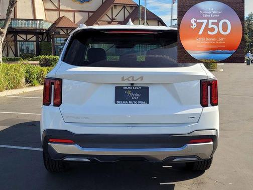 Snow White Pearl 2026 Kia Sorento Hybrid EX