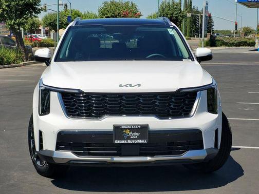 Glacial White Pearl 2026 Kia Sorento S