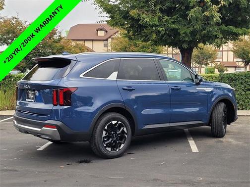 2026 Kia Sorento S