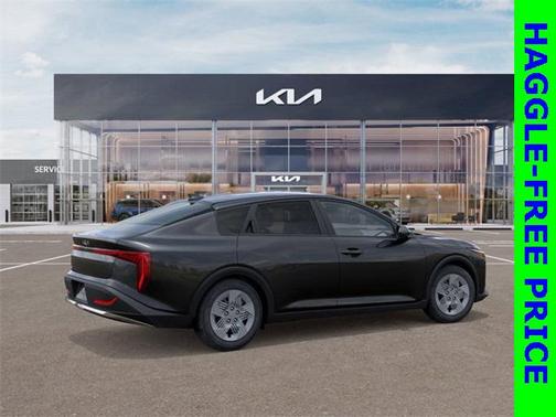 2025 Kia K4 LX