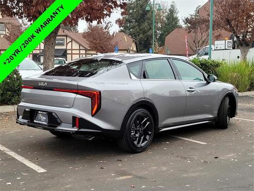 2025 Kia K4 GT-Line Turbo
