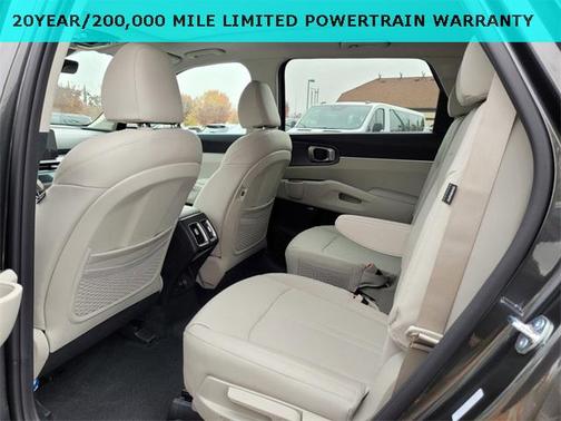 2026 Kia Sorento Hybrid EX