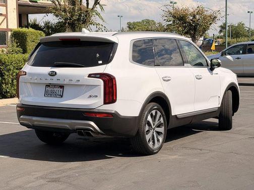 Glacial White Pearl 2021 Kia Telluride S