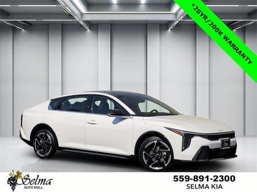 2025 Kia K4 GT-Line
