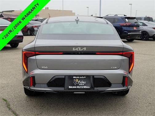 2025 Kia K4 GT-Line