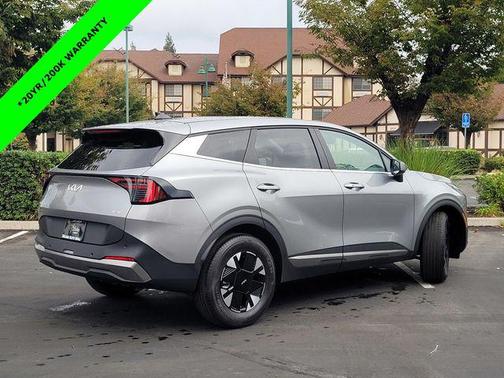 2026 Kia Sportage Hybrid LX