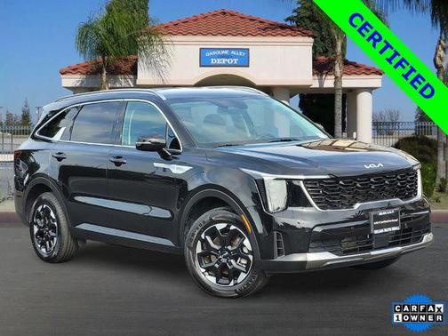 2024 Kia Sorento S