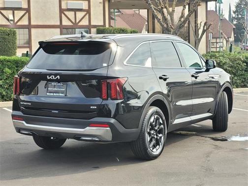 2024 Kia Sorento S