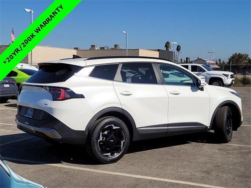 2026 Kia Sportage Hybrid EX