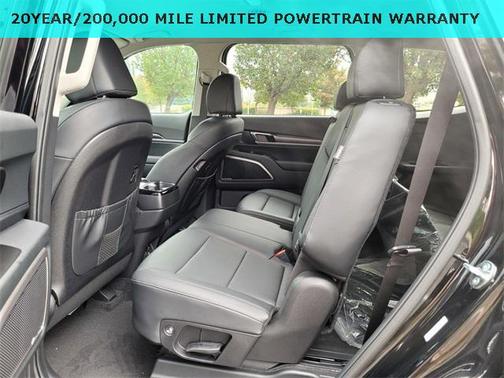 2025 Kia Telluride LX