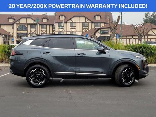 Gravity Gray 2026 Kia Sportage Hybrid EX