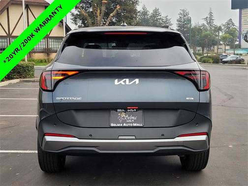 2026 Kia Sportage Hybrid EX