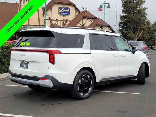 2026 Kia Carnival EX