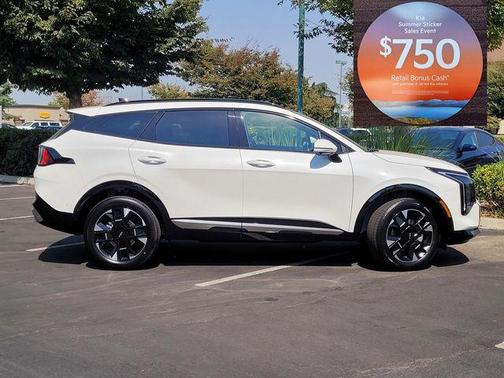 Snow White Pearl 2026 Kia Sportage Hybrid SX-Prestige