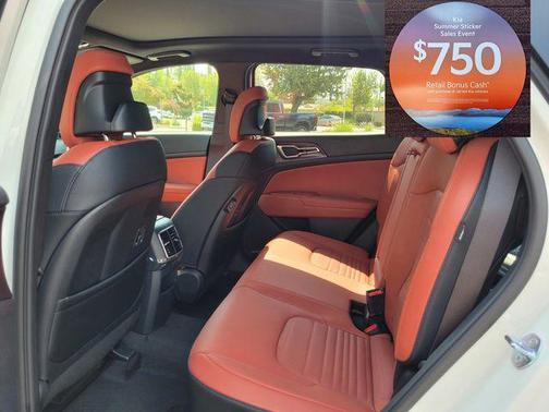 Snow White Pearl 2026 Kia Sportage Hybrid SX-Prestige