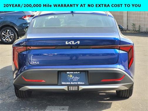 2025 Kia K4 EX