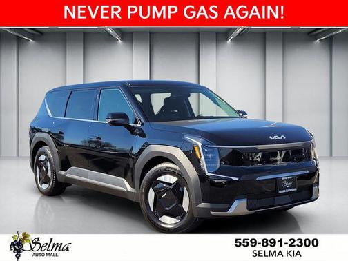 2026 Kia EV9 Light Long Range