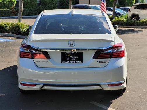 2017 Honda Accord Hybrid Touring