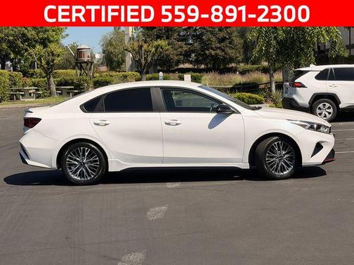 Snow White Pearl 2023 Kia Forte GT-Line