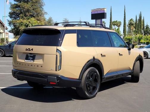 Terrain Brown Matte 2027 Kia Telluride Hybrid X-Line SX-Prestige
