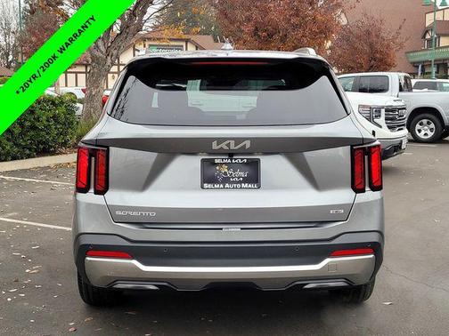 2026 Kia Sorento Hybrid EX