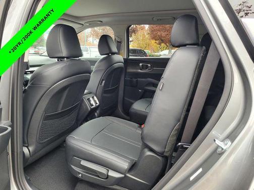 2026 Kia Sorento Hybrid EX