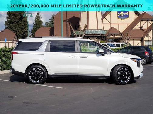 2026 Kia Carnival EX