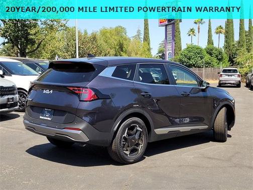 2026 Kia Sportage EX