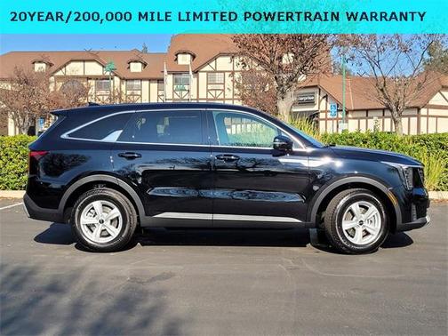 2026 Kia Sorento LX
