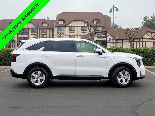 2026 Kia Sorento LX
