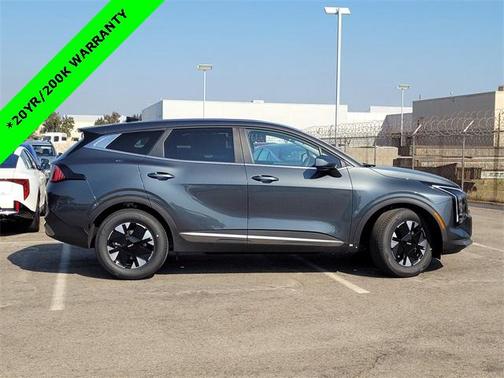 2026 Kia Sportage Hybrid LX