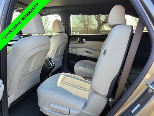 2026 Kia Sorento Hybrid SX Prestige