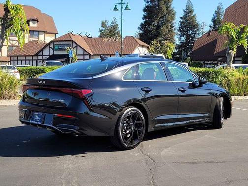 Aurora Black Pearl 2026 Kia K5 GT-Line FWD