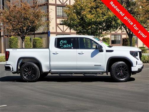 2023 GMC Sierra 1500 Elevation