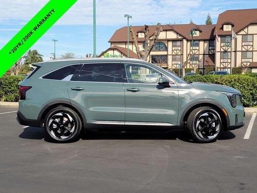 2026 Kia Sorento Hybrid EX