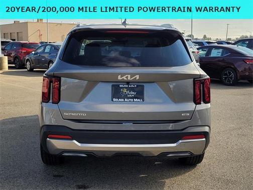 2026 Kia Sorento Hybrid EX