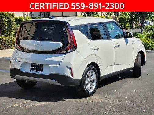 Snow White Pearl 2025 Kia Soul LX