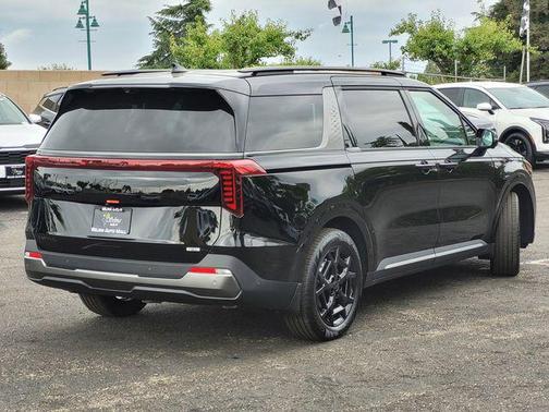 Aurora Black Pearl 2026 Kia Carnival Hybrid SX Prestige