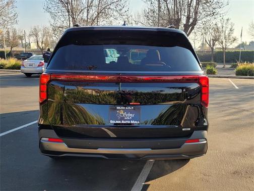 2026 Kia Carnival Hybrid SX