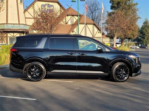 2026 Kia Carnival Hybrid SX