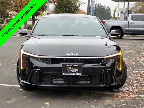 2025 Kia K4 GT-Line Turbo