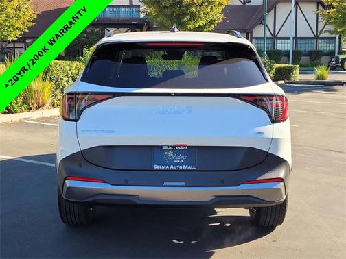 2026 Kia Sportage Hybrid EX