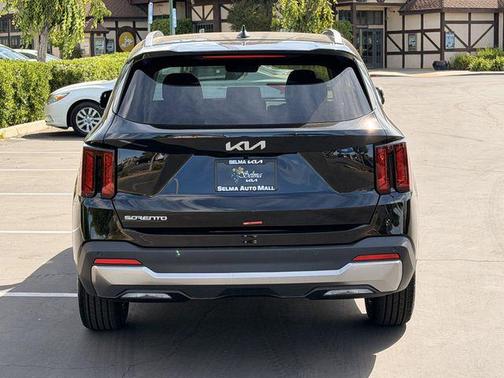 Ebony Black 2026 Kia Sorento S
