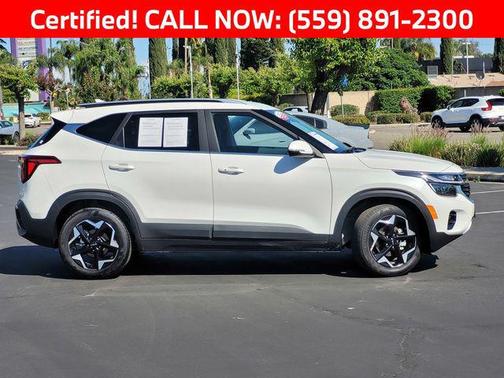 Snow White Pearl 2025 Kia Seltos EX