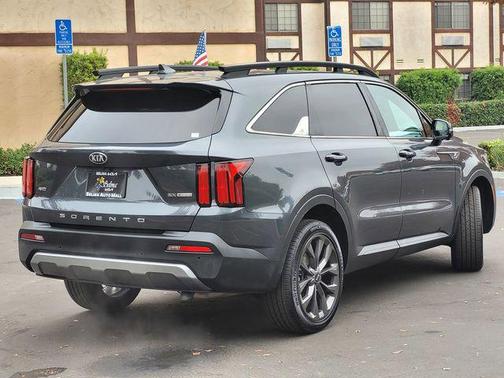 2021 Kia Sorento SX