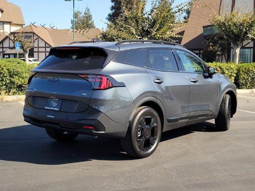 Gravity Gray 2027 Kia Sportage X-Line